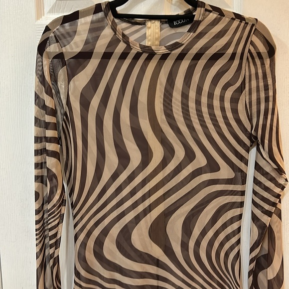 Animal print sheer jumpsuit - Picture 2 of 7